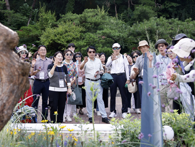 [포토] 송파 마을정원사 사업