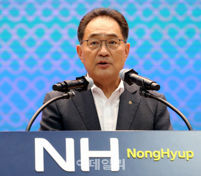 [포토] '농업인 자녀 입시설명회' 인사말하는 지준섭 부회장
