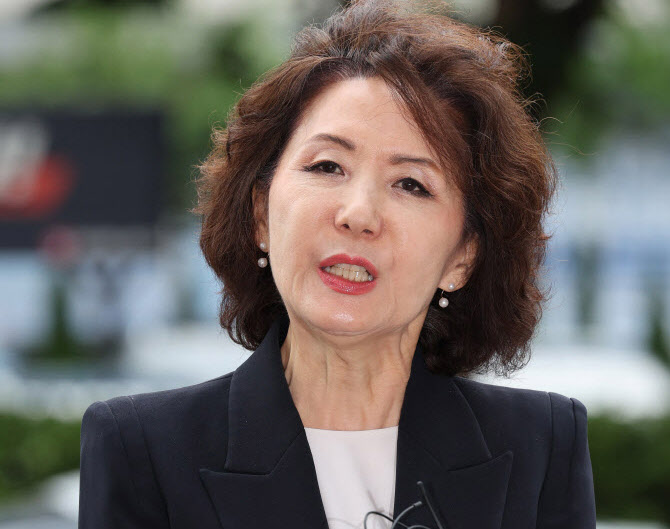 與백승아 "이진숙 논문표절, 관례상 과도하게 부풀려져"
