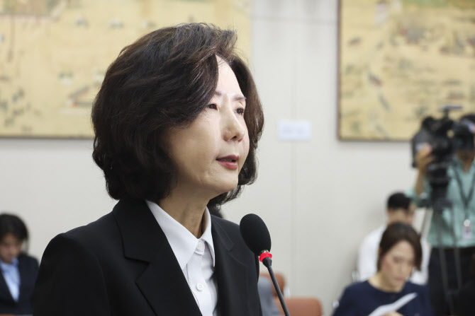 이진숙 “소녀상 철거 말한 적 없어…행정절차 한 것”