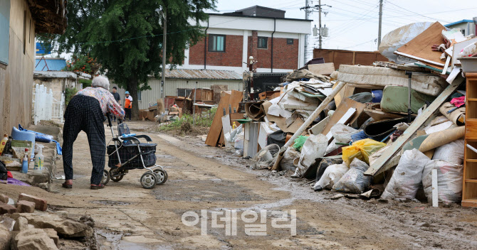[포토]수마가 할퀴고 간 흔적