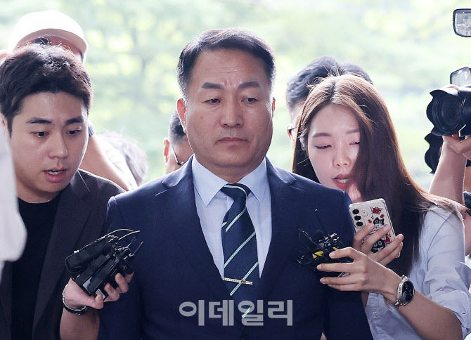 [속보]해병특검 "김계환 피의자 조사 재소환 예정"