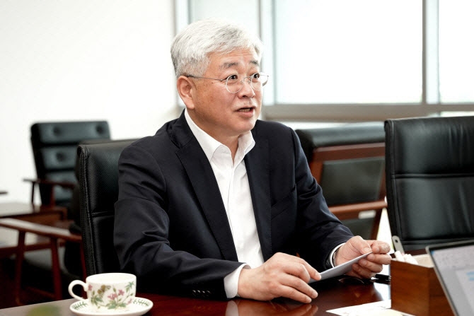 심교언 국토연구원장 이달 퇴임…건국대 복귀 예정