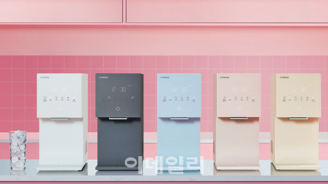 코웨이, 국내 최소 사이즈 '아이콘 얼음정수기 미니' 출시