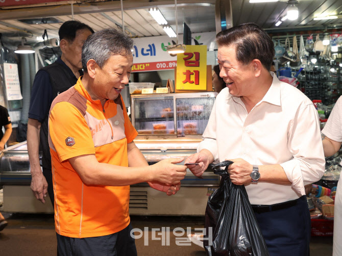 박승원표 '지역공동체 자산화'..李 '민생회복 소비쿠폰'과 시너지