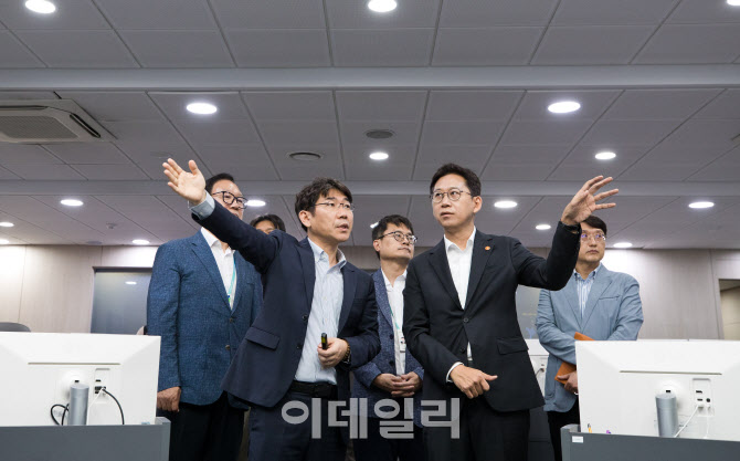 "사이버위협 대응에 AI 활용…견고한 보안체계 구축"