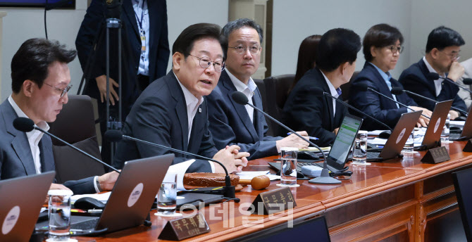 李대통령, ‘산재 수사단’·‘ESG 금융제재’ 검토 지시