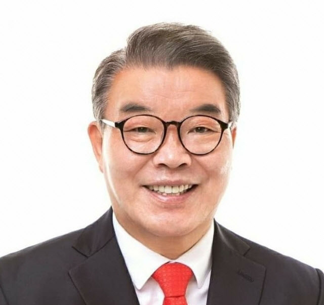 노동인권 교육 줄이고…퇴역군인에 '혐오 강의' 맡긴 노동교육원장