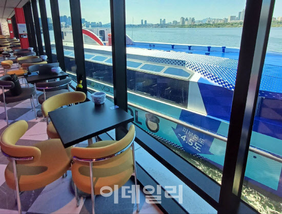 한강에 꽃피우는 K푸드