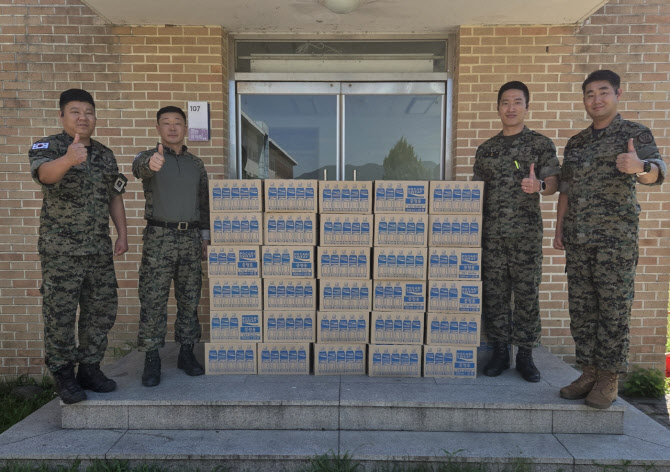 동아오츠카, 수해복구 장병에 포카리스웨트 2000개 지원