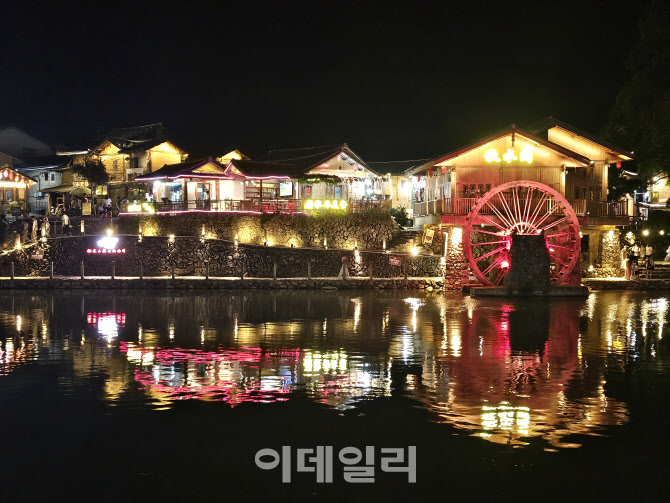 샤먼의 두 보물을 머물며 즐긴다…바른투어 3박4일 패키지