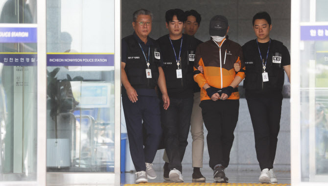 경찰 "송도 아들 총격범, 사이코패스 검사 대상 아니다"