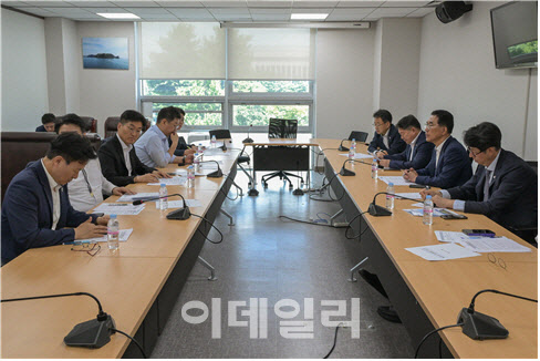 與, 산재 제보 받는다...'산재 STOP 신고센터' 운영