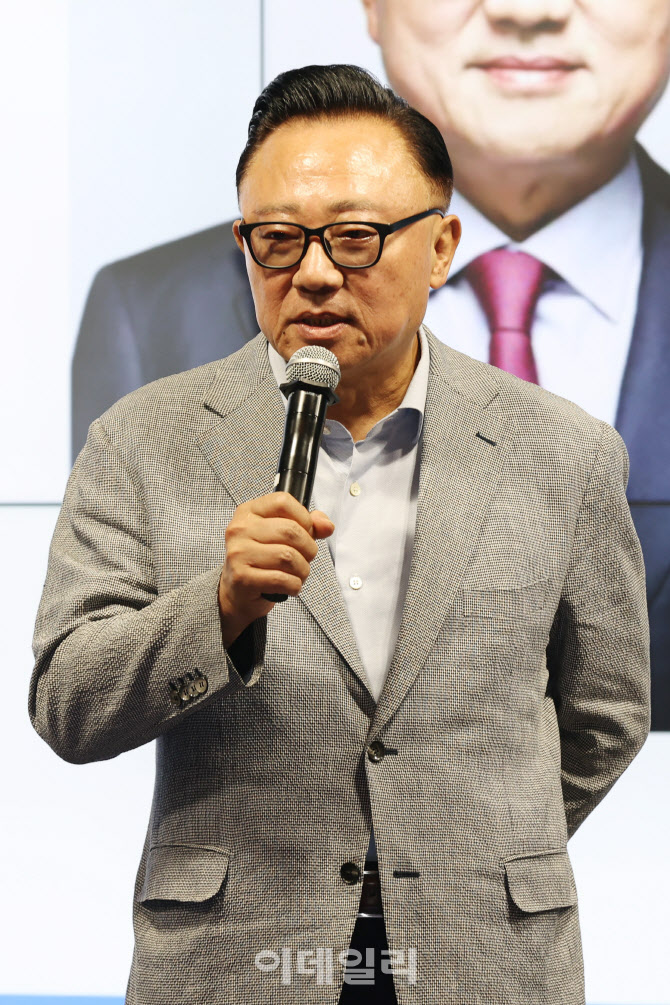 [포토]축사하는 고동진 국민의힘 의원
