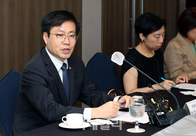 여한구 본부장 “관세협상 취약업종 후속 지원 나설 것”