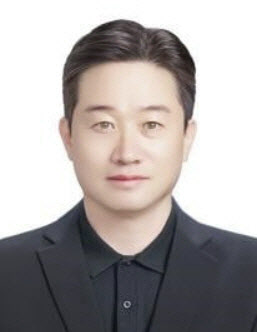 ‘자진 사의’ 총리실 비서관이 폭력조직 폭행 가담?…무슨 일