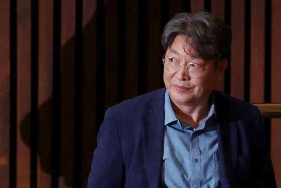 '이춘석 차명거래 의혹' 경찰, 시민단체 불러 고발인 조사