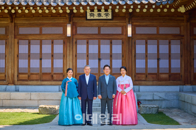 李대통령 “한·베, 떼려야 뗄 수 없는 관계”…靑 상춘재서 우의 다져