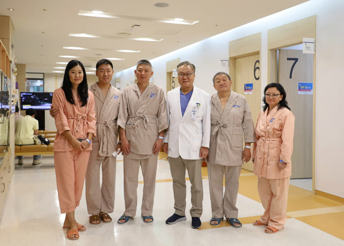 광복 80주년 맞아 카자흐스탄 고려인 독립운동가 후손 초청 검진