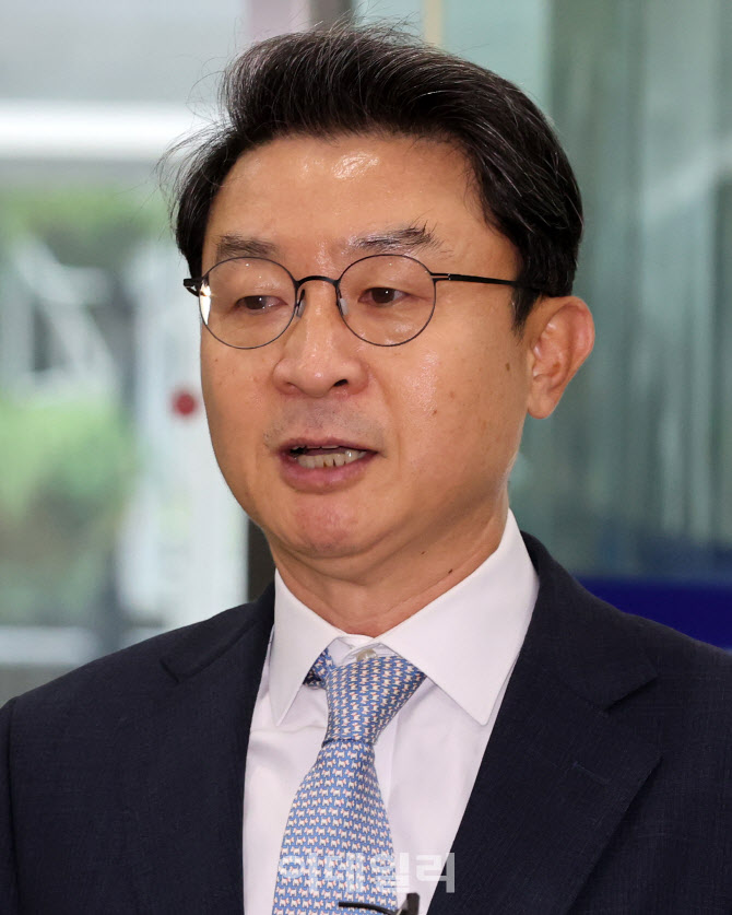 [포토]이억원 금융위원장 후보자, "국정과제 속도감 있게"