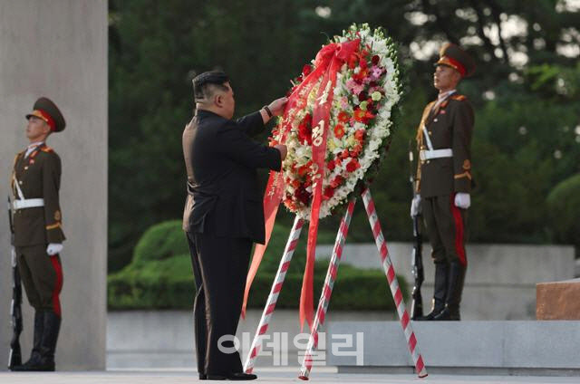 러 공산당 당수, 北 김정은에 광복절 축전…북러 밀착과시