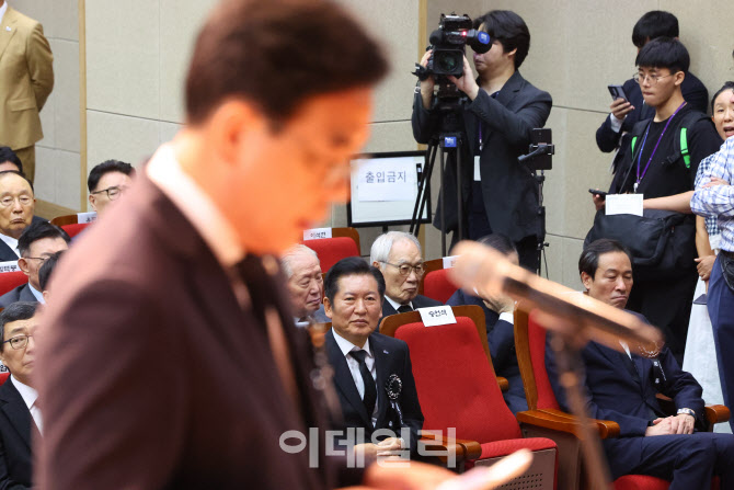 [포토] 송언석 비대위원장 바라보는 정청래 대표