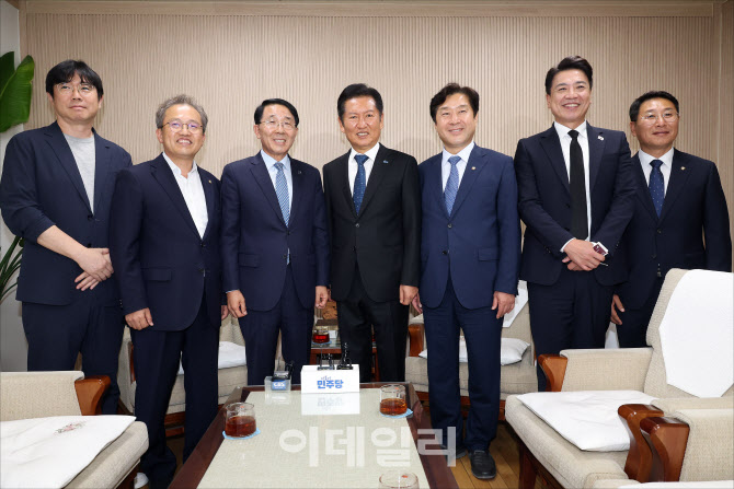 [포토]정청래 민주당 대표,  한국기독교교회협의회(NCCK) 예방