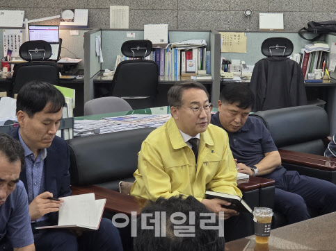 김인호 신임 산림청장 “굴뚝 없는 정원산업 활성화시켜야”