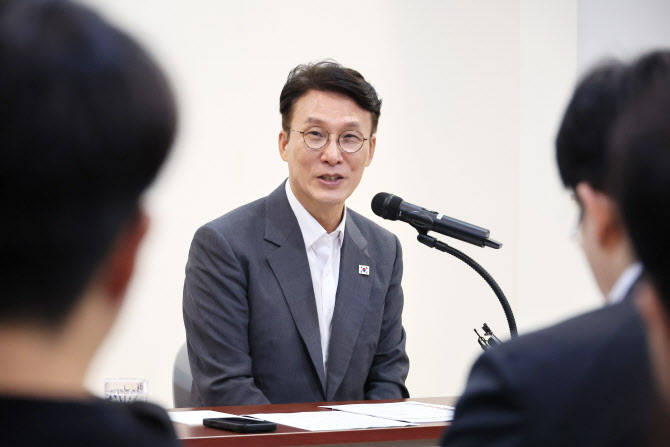 김총리 “한국, 미국의 리틀브라더 아닌 파트너…마스가처럼 협력”