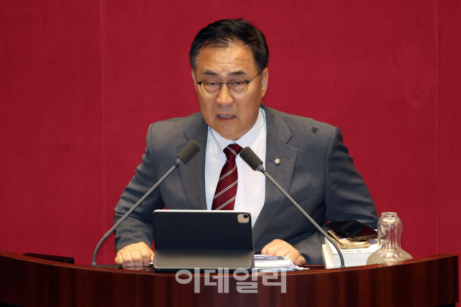 [포토]필리버스터 시작한 국민의힘, 첫 주자는 최형두 의원