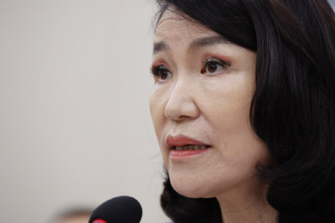 "내 임기 보장해줘" 이진숙에 홍준표 "신정권에 몽니, 꼴불견"