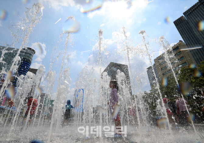 [포토]처서조차 무릎 꿇은 폭염