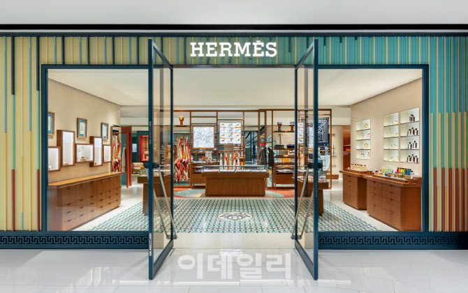 "원 럭셔리 공간" 갤러리아百, 명품관 웨스트 리뉴얼