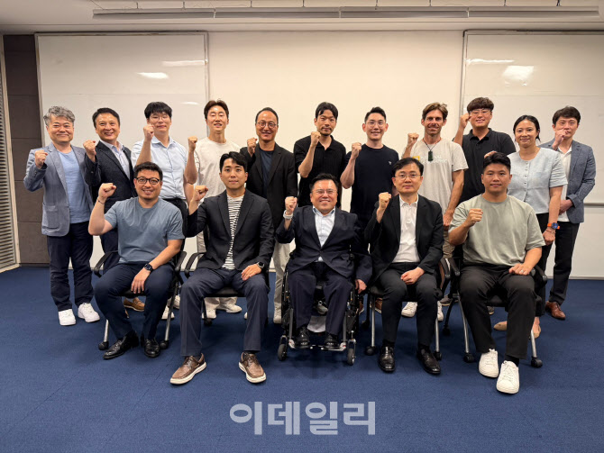 韓 AI 스타트업 뉴욕진출, 지혜 모으다