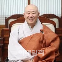 "尹 방어권 보장" 김종민 인권위 비상임위원, 자진 사퇴 7개월만에 면직