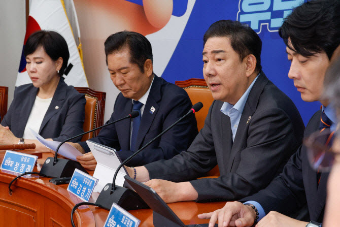 '정권 바뀌면 공공기관장 임기 종료'…김병기 '알박기 방지법' 발의