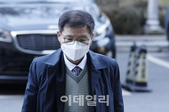 '한동훈 오보 의혹' 신성식·KBS 기자 1심 무죄