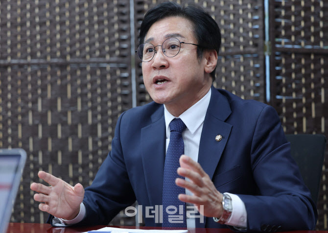 신영대 의원 전 사무장 2심 징역형 집유…확정시엔 당선 무효