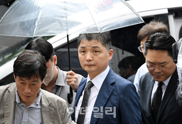 [속보]검찰, 'SM 시세조종 의혹' 김범수에 징역 15년 구형