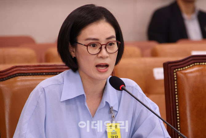 "與검찰개혁안, 내과에서 못고치면 신경외과로 돌리자는 격"