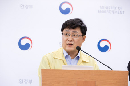 환경장관, 찬반 논란 있는 신규댐 후보지 등 3곳 방문