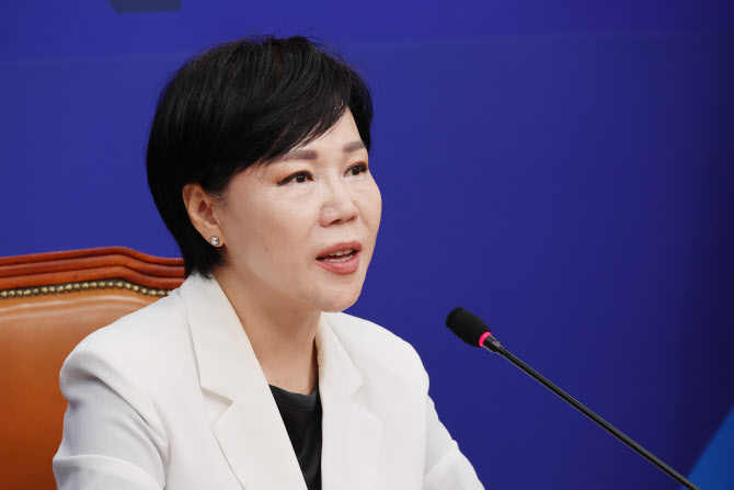 與 내란특별재판부 '시동'…당내 잡음에 野 강력 반발