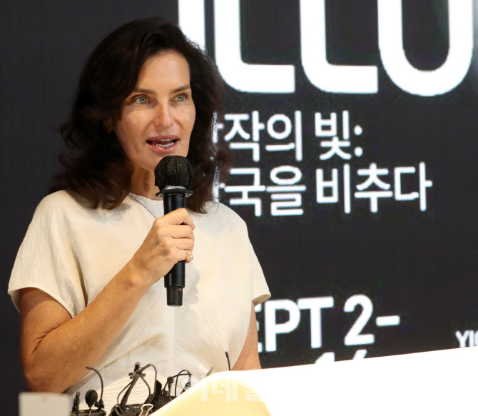 [포토] 젠 로버츠 디자인 마이애미 CEO
