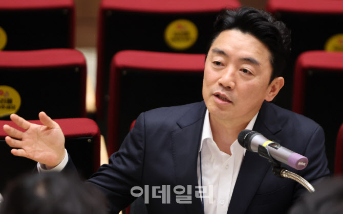 강훈식 “폭염·폭우로 농수산물 수급 불안…추석 물가 관리 준비 해야”