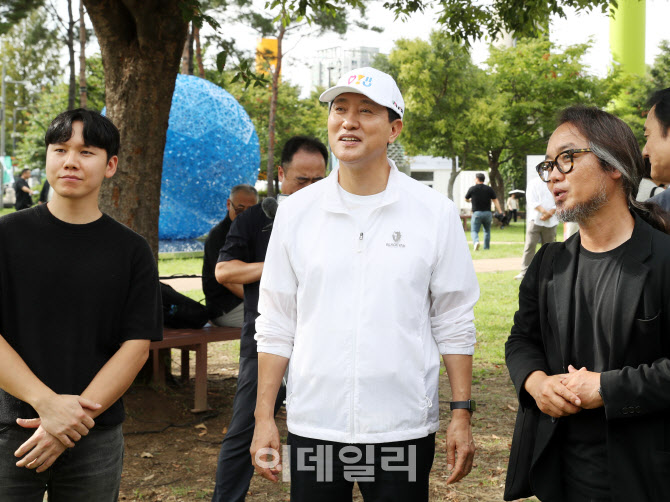 [포토] 한강 조각작품 순람