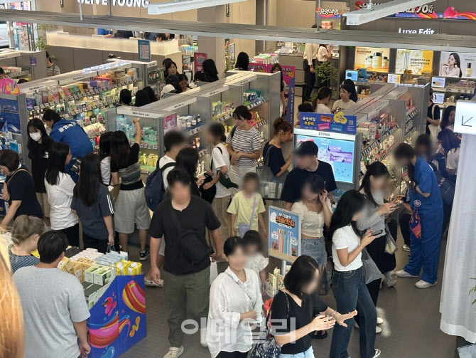 "이젠 서울 갈 필요 없어"...'뷰티 사막' 강원도 원주에 무슨 일이[르포]