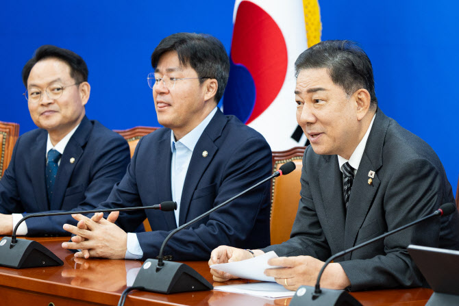 "檢개혁 관련 인신공격·비난 제재"…김병기, 당내 '경고장'