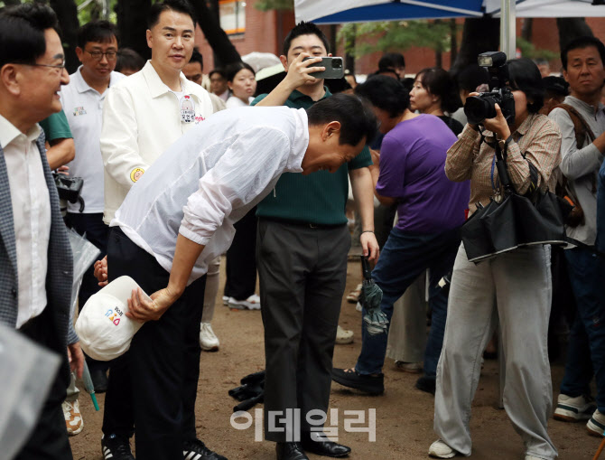 [포토] 주민간담회 인사하는 오세훈 시장