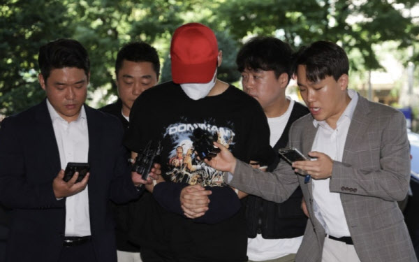 "실제로 유괴하려 했냐"…질문에 입 닫은 초등생 유괴미수 일당