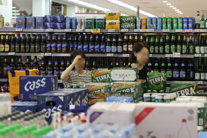 "맥주야? 음료야?" 대세된 무알콜 맥주, 1년새 판매식당 4배 늘어
